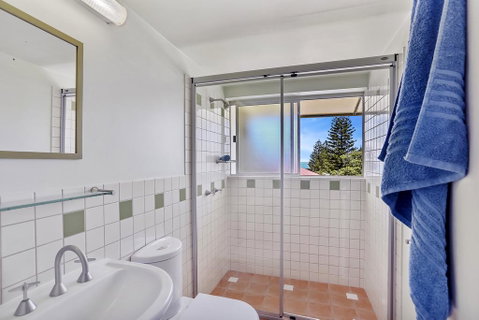 Cascades - Accommodation Sunshine Coast 3