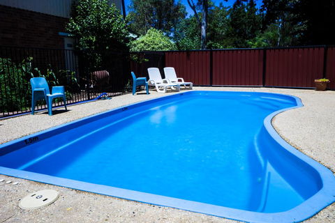 Castlemaine Central Cabin & Van Park - Accommodation Sunshine Coast 0