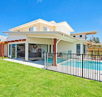 Casuarina  Corporate Boardies - Accommodation Sunshine Coast