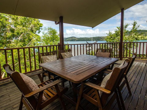 Casuarina Cove 1 - Accommodation Sunshine Coast 3