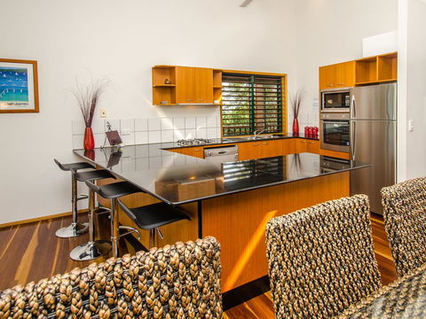 Casuarina Cove 1 - Accommodation Sunshine Coast 0