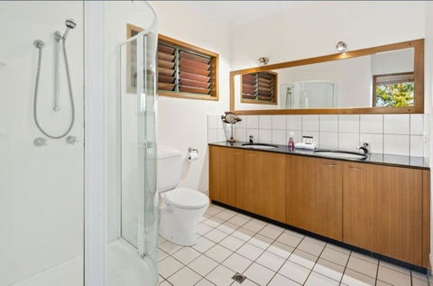 Casuarina Cove Apartments - Accommodation Sunshine Coast 2