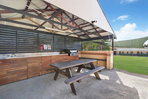 Catalina Motel Lake Macquarie - Accommodation Sunshine Coast 2
