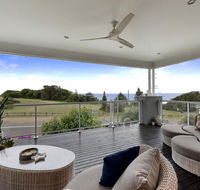 Caves Luxury Beachside Escape - literally across the road from Surf Club - Accommodation Sunshine Coast