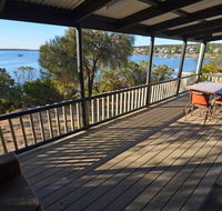 CDC-625 Beach House incl.rear 2BR studio - Accommodation Sunshine Coast