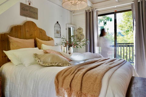 Cedar Country Retreat - Accommodation Sunshine Coast 1
