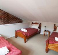 Cedar Creek 2 - Accommodation Sunshine Coast