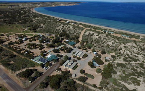 Ceduna Shelly Beach Caravan Park - Accommodation Sunshine Coast 0