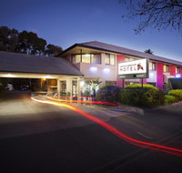 Central Deborah Motel