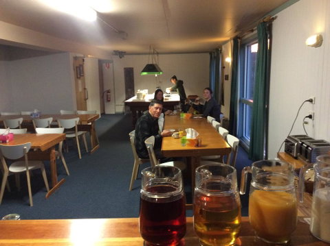 Chalet Jindabyne - Accommodation Sunshine Coast 1