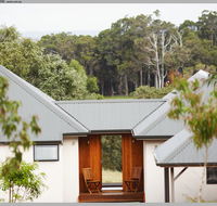 Chandeliers on Abbey - Accommodation Sunshine Coast