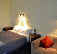 Charles Sturt Motor Inn - Accommodation Sunshine Coast