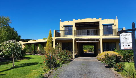 Chateau Bass - Accommodation Sunshine Coast 0