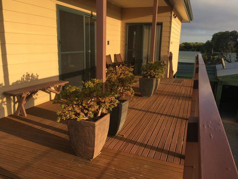 Chill N Sea Coastal Retreat - Accommodation Sunshine Coast 1