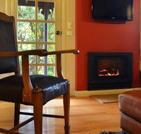 Circa Red London Daylesford - Accommodation Sunshine Coast