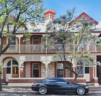 City Apartments at Cecil Mansions - Accommodation Sunshine Coast