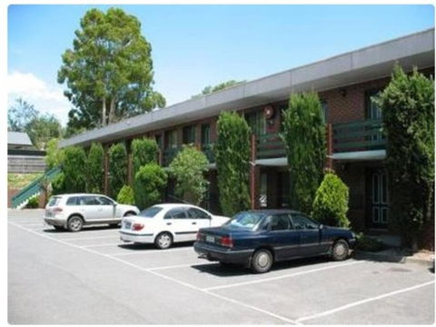 Classic Queen Room 2 In Oakleigh - Accommodation Sunshine Coast 1