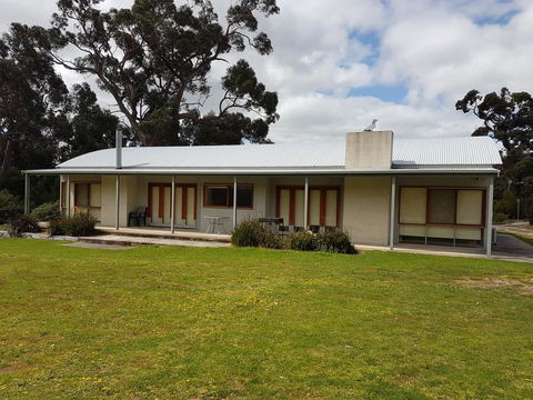 Classic Retreat - Accommodation Sunshine Coast 0