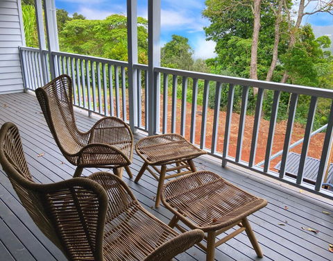 Clouds Mapleton - Accommodation Sunshine Coast 3