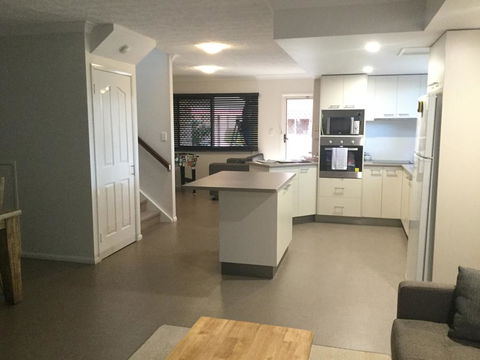 Club D - Accommodation Sunshine Coast 0