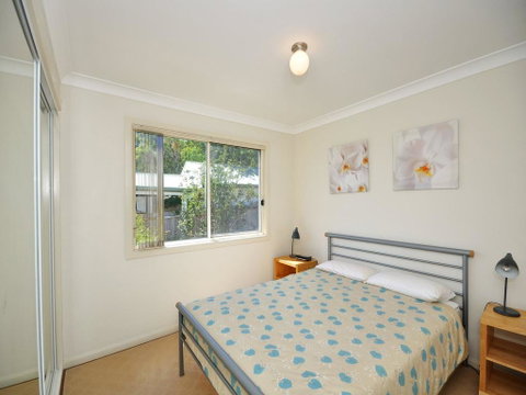 Coastal Cottage - Accommodation Sunshine Coast 1