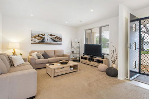 COASTAL HAVEN - DROMANA - Accommodation Sunshine Coast 1
