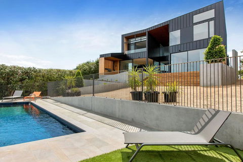COASTAL LUXE - MT MARTHA - Accommodation Sunshine Coast 0