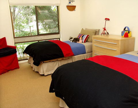 Coastal Retreat In Blairgowrie - Accommodation Sunshine Coast 3