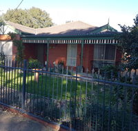 Cobram Cottage - Accommodation Sunshine Coast