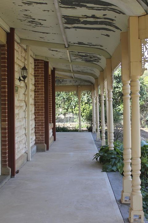 Cockburn House - Accommodation Sunshine Coast 3