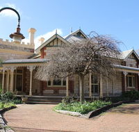 Cockburn House - Accommodation Sunshine Coast