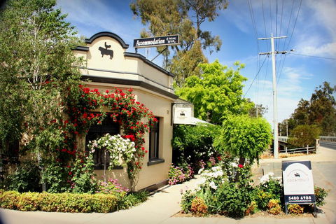 CocknBull Boutique Hotel Echuca - Accommodation Sunshine Coast 0