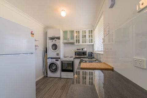 Cole House Apartments - Accommodation Sunshine Coast 1