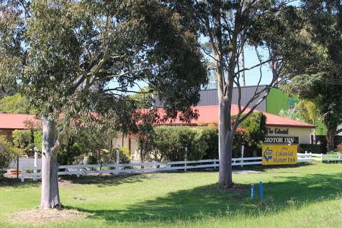 Colonial Motor Inn Pambula - Accommodation Sunshine Coast 1