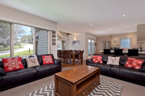 COME BY CHANCE, Dinner Plain - Accommodation Sunshine Coast 1