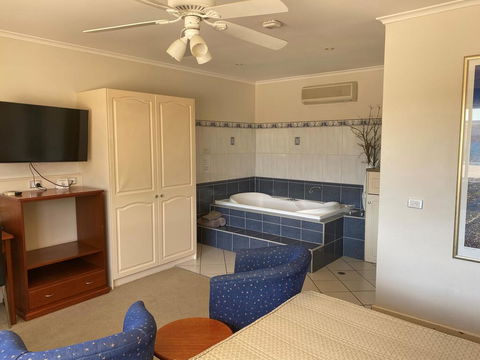 Comfort Inn & Suites Augusta Westside - Accommodation Sunshine Coast 3