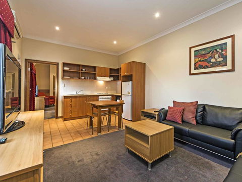 Comfort Inn & Suites Sombrero - Accommodation Sunshine Coast 2