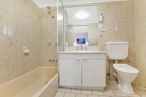 Comfort Inn Cairns City - Accommodation Sunshine Coast 3