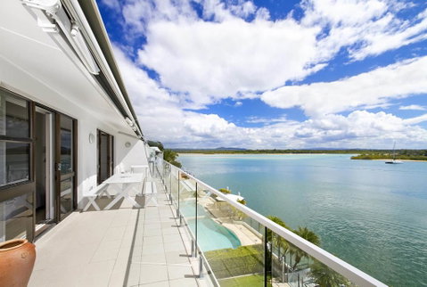 Commodore Apartment 8 - Accommodation Sunshine Coast 1