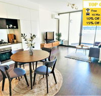 Convenient  Cozy 1BR next to Mall. 10 min to CBD - Accommodation Sunshine Coast