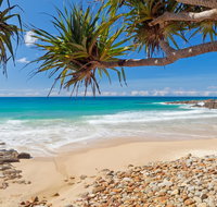Coolum Classic Beach Shack - Pet Friendly