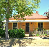 Cooma Cottage - Accommodation Sunshine Coast