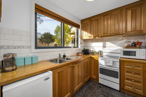 Coopers Cottage Battery Point - Accommodation Sunshine Coast 1