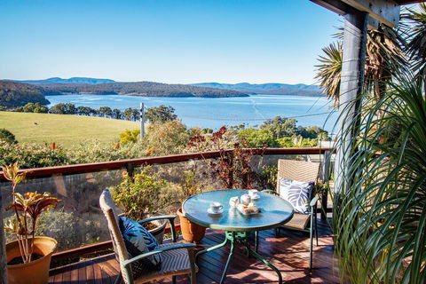 Coota Views Unit - Accommodation Sunshine Coast 2