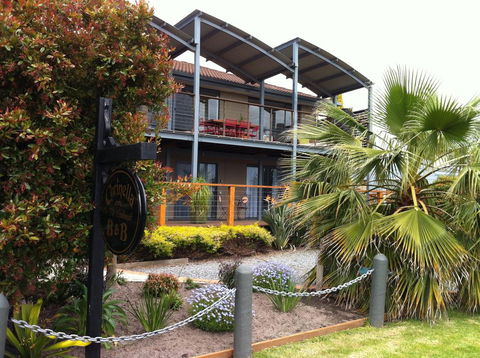 Corinella On The Esplanade Bed & Breakfast - Accommodation Sunshine Coast 0