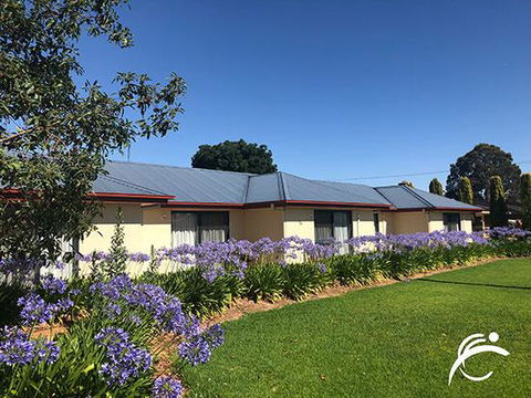 Coro Club Motel - Accommodation Sunshine Coast 0