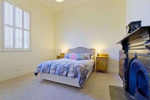 Corvah House - Accommodation Sunshine Coast 2