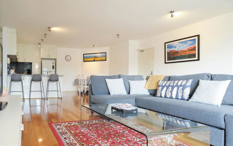 Cosy Apartment Near Racecourse - Accommodation Sunshine Coast 2