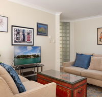 Cosy Family Apartment with Parking and Balconies - Accommodation Sunshine Coast