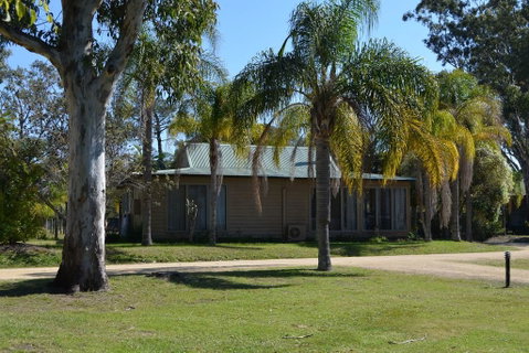 Cottage Port Stephens / Swan Bay, NSW - Accommodation Sunshine Coast 0